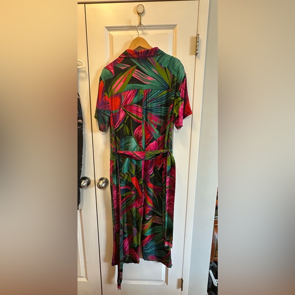 FARM RIO Colorful Tropical Print Button-Up JUMPSUIT - Picture 7 of 15